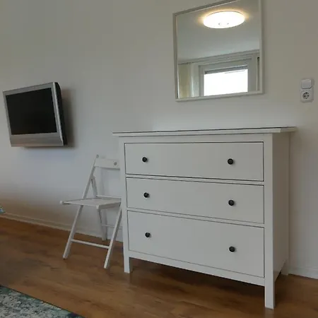 Townflat / Privat Im Eigenen Haus / Kostenlos Parken דירה קאסל