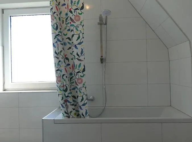 Townflat / Privat Im Eigenen Haus / Kostenlos Parken